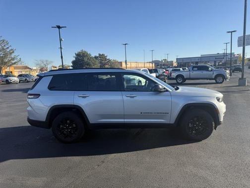 2024 Jeep Grand Cherokee L Altitude