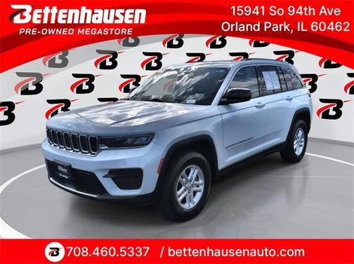 2023 Jeep Grand Cherokee Laredo