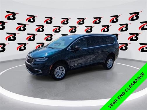 2025 Chrysler Pacifica L