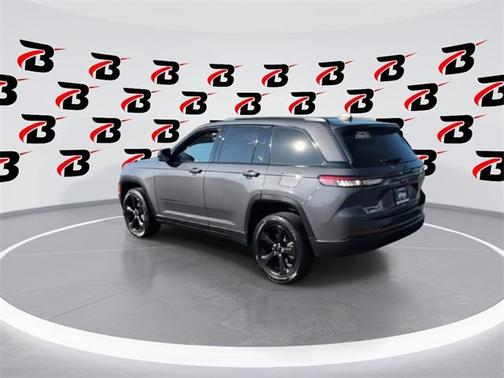 2023 Jeep Grand Cherokee Altitude