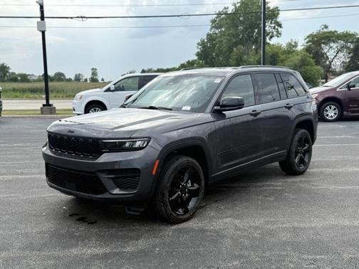 2023 Jeep Grand Cherokee Altitude
