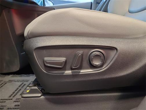 2024 Toyota Sienna XLE 7 Passenger