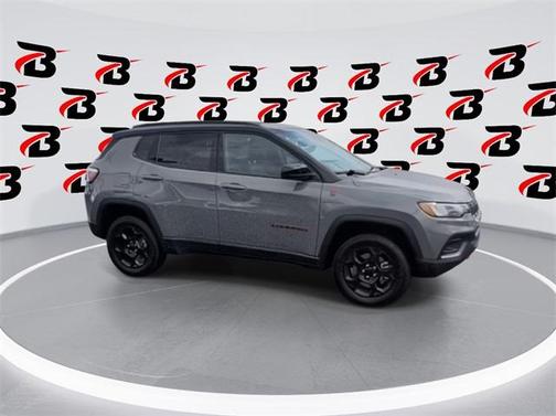 2023 Jeep Compass Trailhawk