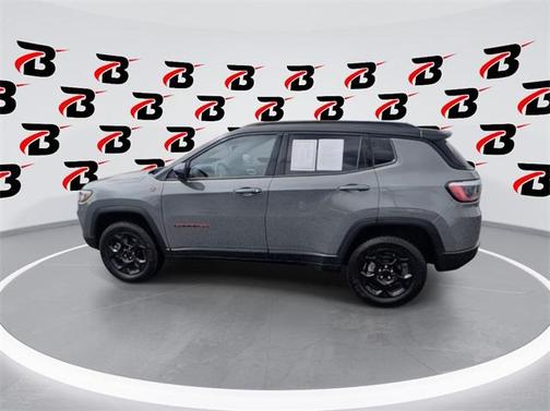 2023 Jeep Compass Trailhawk