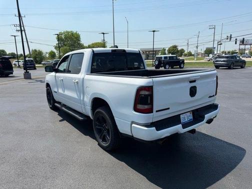 Bright White Clearcoat 2022 RAM 1500 Big Horn/Lone Star