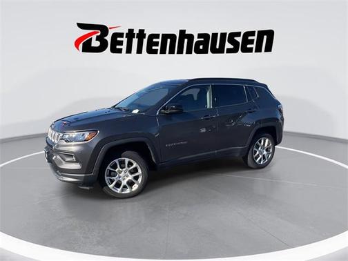 2022 Jeep Compass Latitude Lux