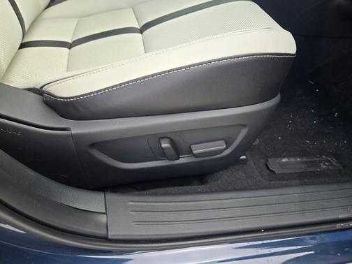 Ingot Blue Metallic 2026 Mazda CX-50 2.5 S Premium