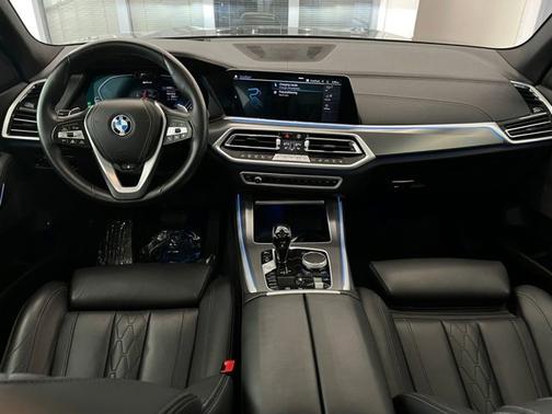 2022 BMW X5 xDrive45e