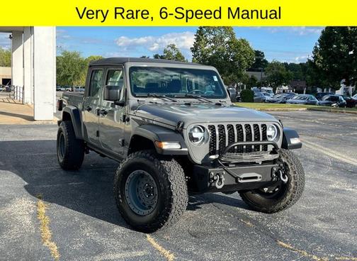 2021 Jeep Gladiator Sport
