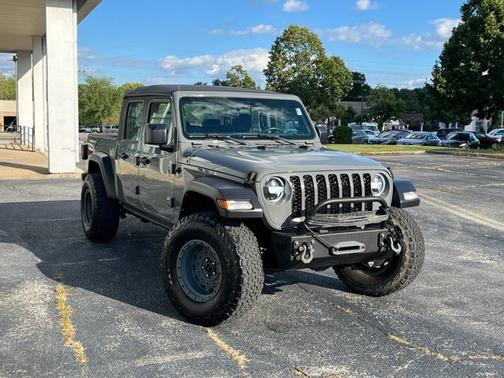 2021 Jeep Gladiator Sport