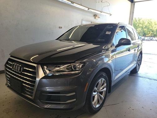 2019 Audi Q7 45 Premium