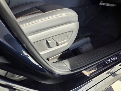 2025 Mazda CX-90 Preferred Package