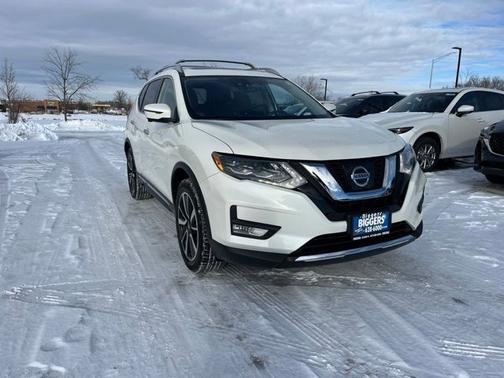 2017 Nissan Rogue SL