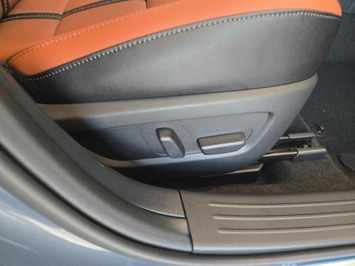2025 Mazda CX-50 2.5 Turbo Premium Package