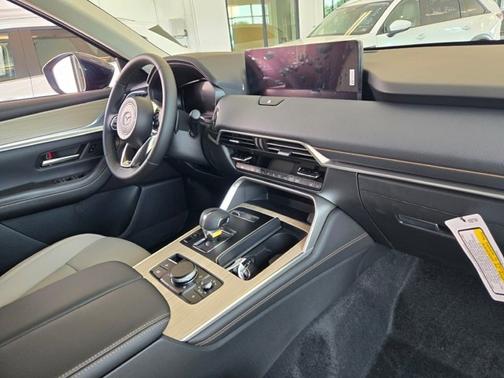 2025 Mazda CX-90 PHEV Preferred Package
