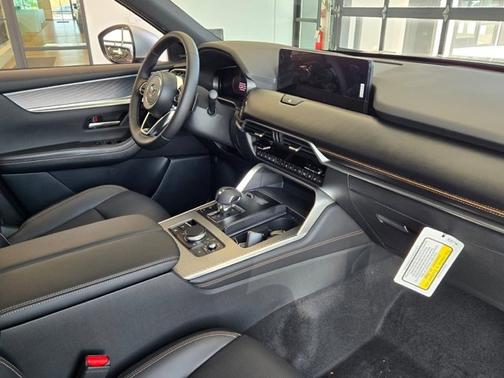 2025 Mazda CX-90 S Premium Package