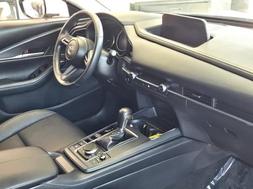 2022 Mazda CX-30 2.5 S Select Package