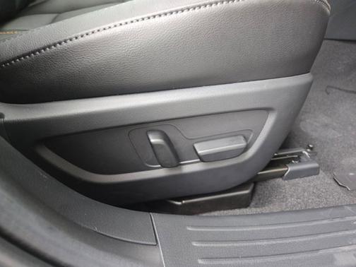 2025 Mazda CX-50 2.5 Turbo Premium Package