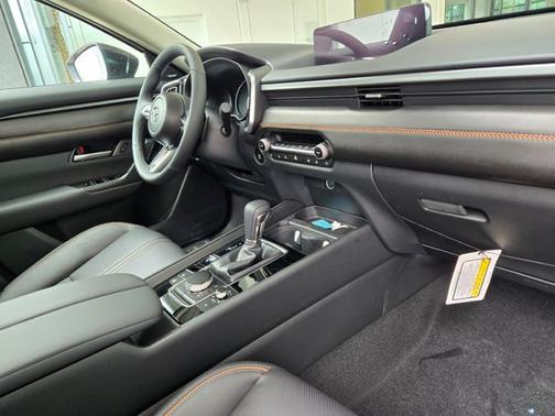 2025 Mazda CX-50 2.5 Turbo Premium Package