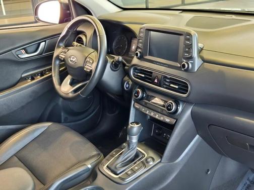 2021 Hyundai KONA Limited