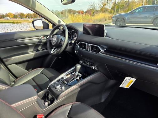 2025 Mazda CX-5 2.5 S Carbon Edition