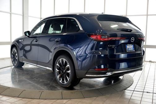 2024 Mazda CX-90 PHEV Premium