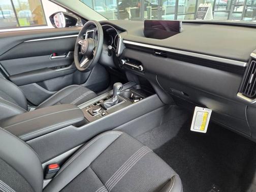 2025 Mazda CX-50 2.5 S Select Package
