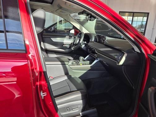 2025 Mazda CX-90 Preferred Package