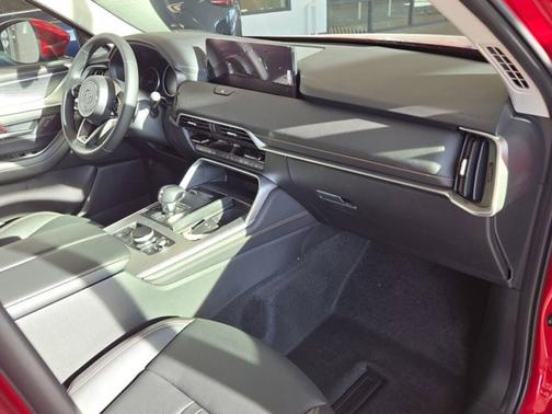 2025 Mazda CX-90 Preferred Package