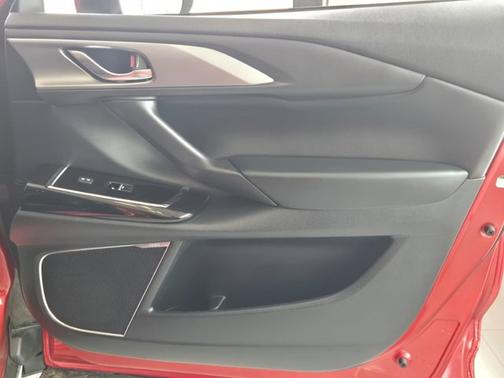 2022 Mazda CX-9 Touring Plus