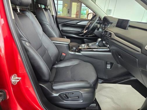 2022 Mazda CX-9 Touring Plus