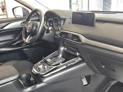 2022 Mazda CX-9 Touring Plus