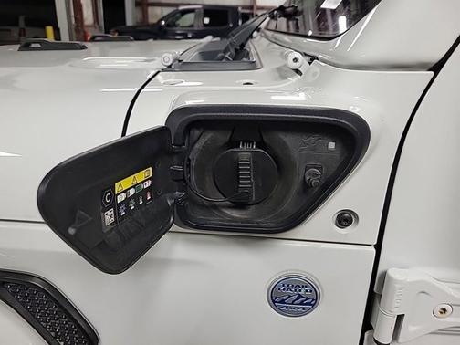 2022 Jeep Wrangler Unlimited 4xe Unlimited Sahara