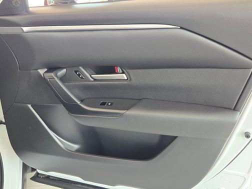 2025 Mazda CX-50 2.5 S Select Package