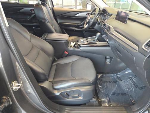 2022 Mazda CX-9 Touring Plus