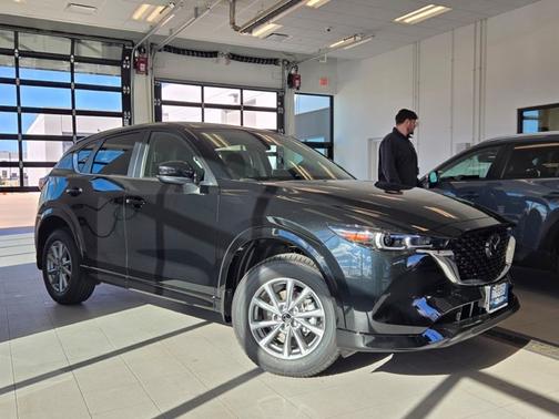 2025 Mazda CX-5 2.5 S Select Package