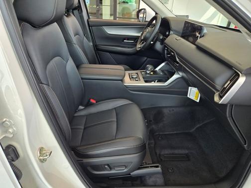 2025 Mazda CX-90 PHEV Preferred Package