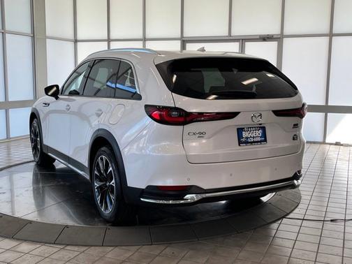 2024 Mazda CX-90 PHEV Premium Plus
