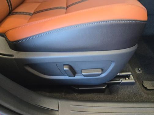 2025 Mazda CX-50 2.5 Turbo Premium Package