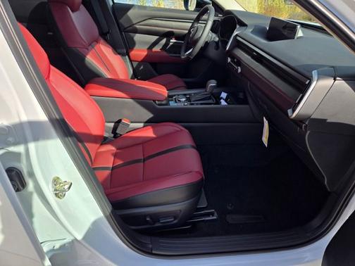 2026 Mazda CX-50 Hybrid Premium