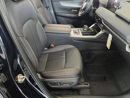 2025 Mazda CX-90 Preferred Package