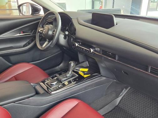 2022 Mazda CX-30 2.5 S Carbon Edition