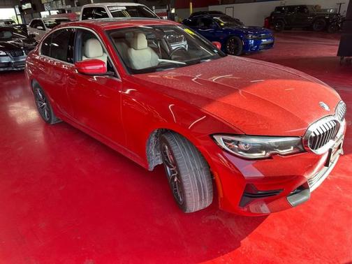 2019 BMW 330 i xDrive