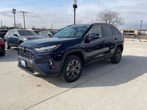 2025 Toyota RAV4 Hybrid XLE Premium