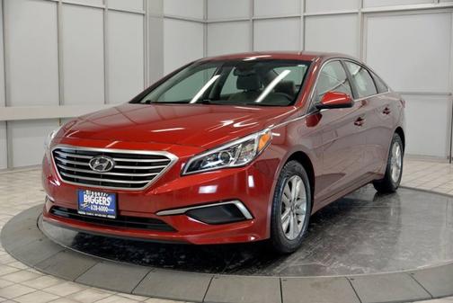 2016 Hyundai SONATA SE
