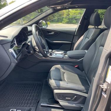 2019 Audi Q8 Prestige