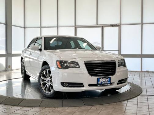 2014 Chrysler 300 S