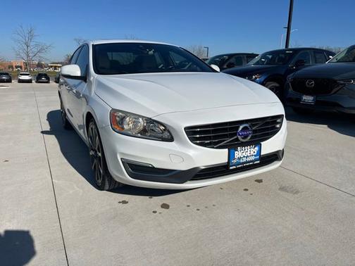 2015 Volvo S60 T5 Premier