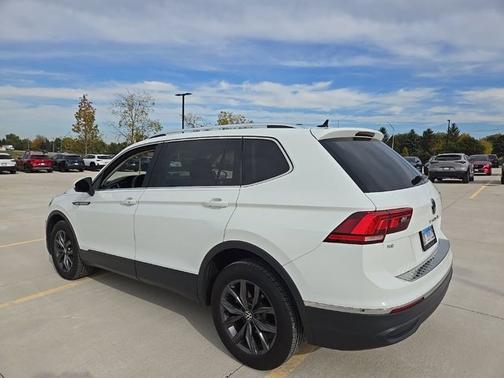 2022 Volkswagen Tiguan SE