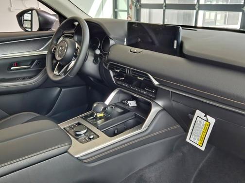 2025 Mazda CX-90 Preferred Package